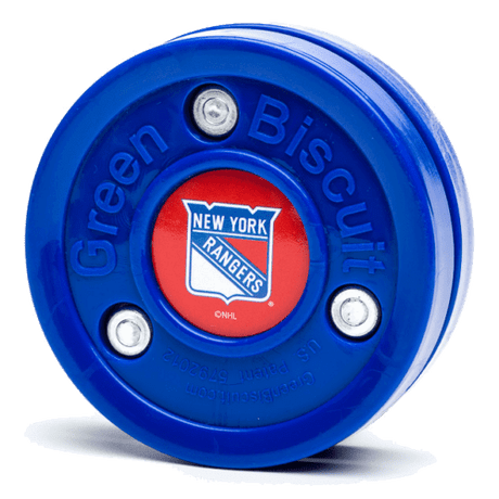 Green Biscuit NHL teknikpuck med New York Rangers logotyp, idealisk för off-ice träning av puckhantering.